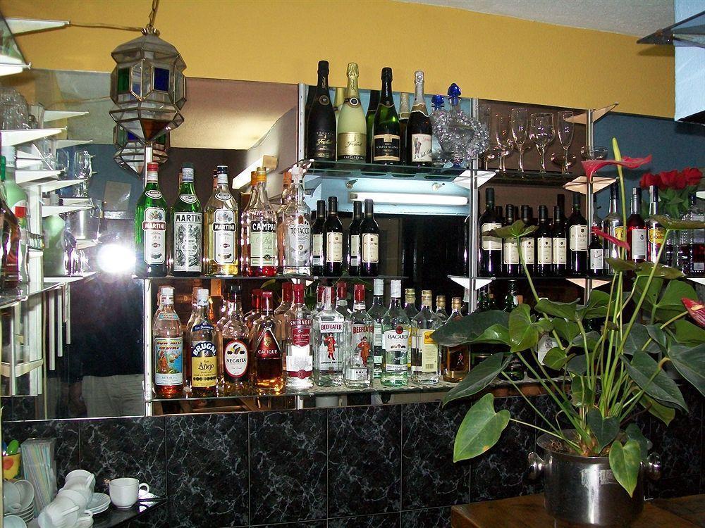 Hostal Boutique Los Geranios Del Pinar Torremolinos Ngoại thất bức ảnh