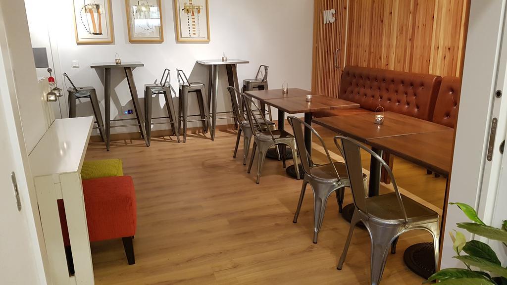 Hostal Boutique Los Geranios Del Pinar Torremolinos Ngoại thất bức ảnh