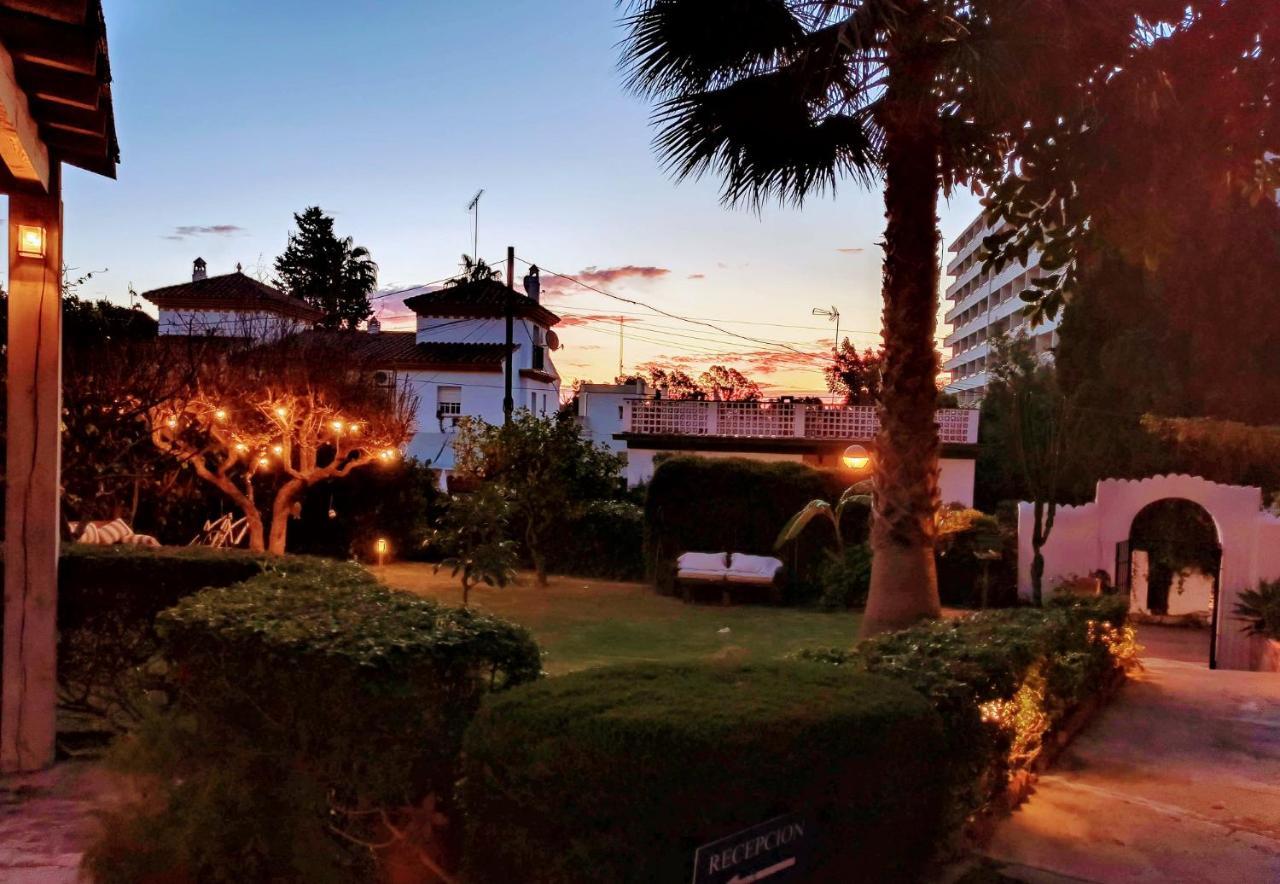 Hostal Boutique Los Geranios Del Pinar Torremolinos Ngoại thất bức ảnh
