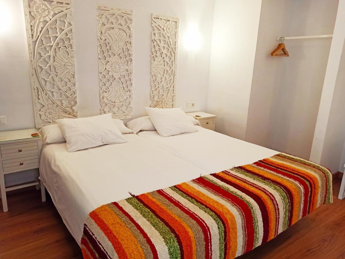 Hostal Boutique Los Geranios Del Pinar Torremolinos Ngoại thất bức ảnh